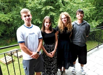 Od lewej: Mateusz, Patrycja, Ania i Fabian. 