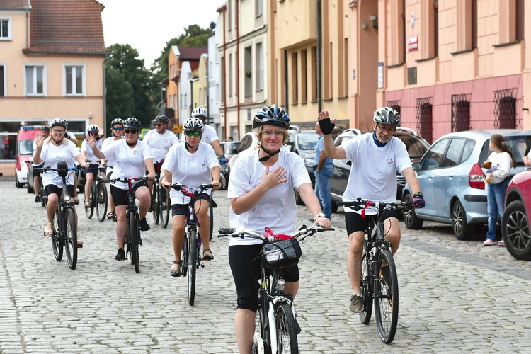 Wyruszyli 19 lipca, aby w kolejną sobotę dojechać do Częstochowy.