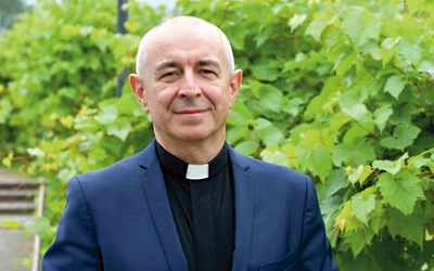 Warunkiem rekrutacji  jest rejestracja w systemie Uniwersytetu Szczecińskiego (irk.usz.edu.pl/pl). Następnie należy złożyć wymagane dokumenty  do sekretariatu Instytutu  Studiów Wyższych w Gorzowie Wlkp.  przy  ul. 30 Stycznia 1.  Zapisy trwają  do 15 września. Kierownikiem studiów  jest ks. dr Dariusz Mazurkiewicz.