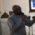 O. John Bashobora w parafii pw. Świętej Rodziny we Wrocławiu
