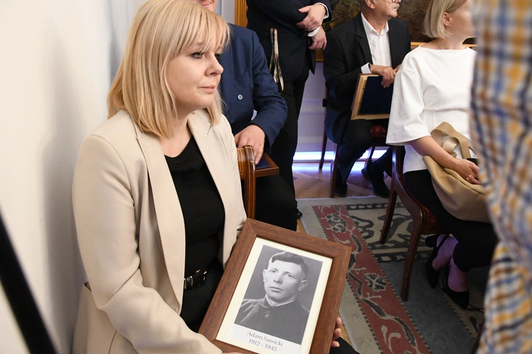 Wręczenie not identyfikacyjnych 2025