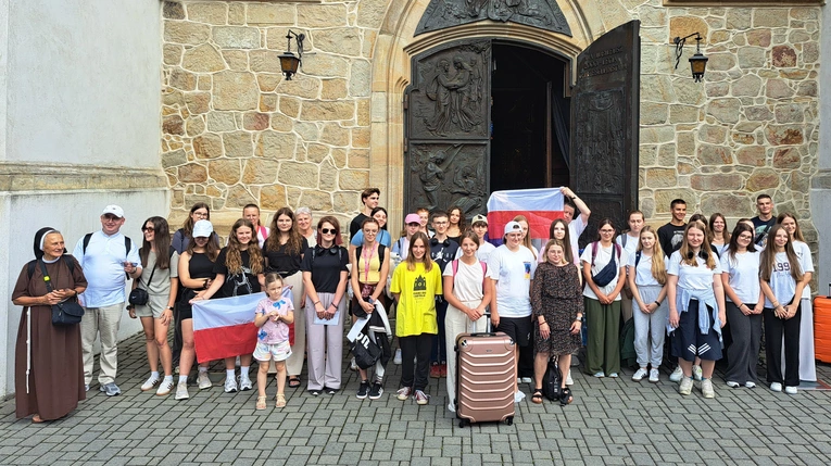 Prawie pół tysiąca osób z diecezji tarnowskiej wyrusza na Jubileusz Młodych do Rzymu