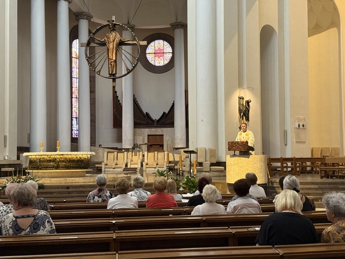 Jubileusz babć, dziadków i osób starszych w katedrze