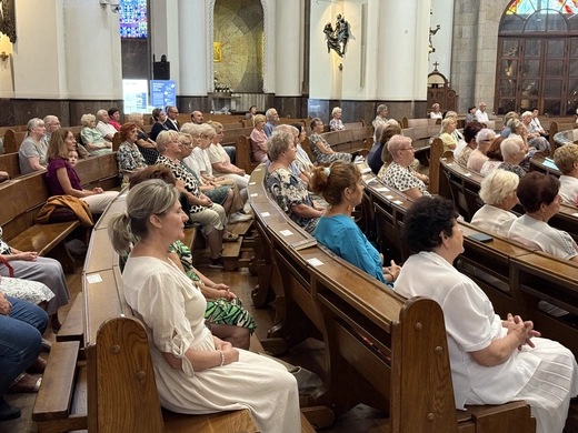 Jubileusz babć, dziadków i osób starszych w katedrze