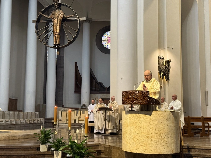 Jubileusz babć, dziadków i osób starszych w katedrze