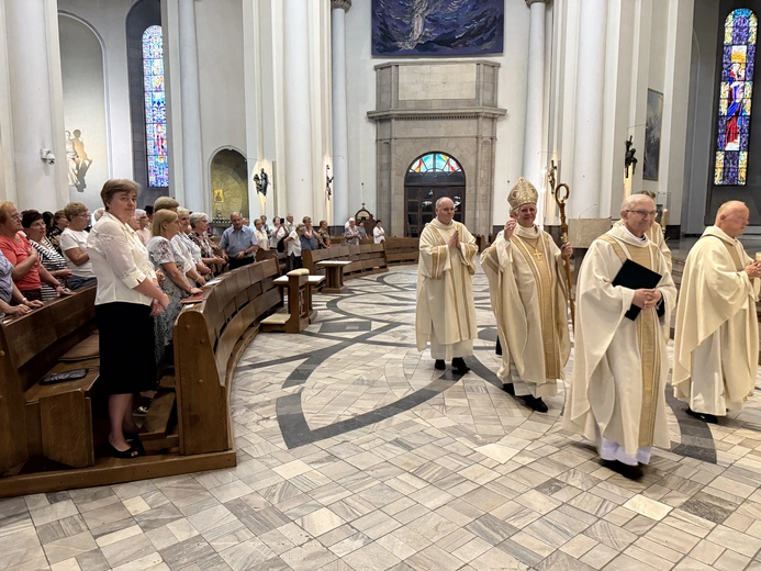 Jubileusz babć, dziadków i osób starszych w katedrze