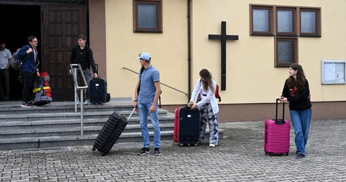 Młodzież wyruszyła do Rzymu. Celem jest spotkanie z Panem Jezusem