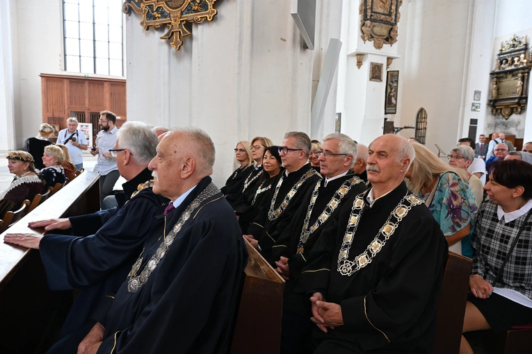 30. Święto Chleba w Gdańsku - Msza św. w bazylice Mariackiej