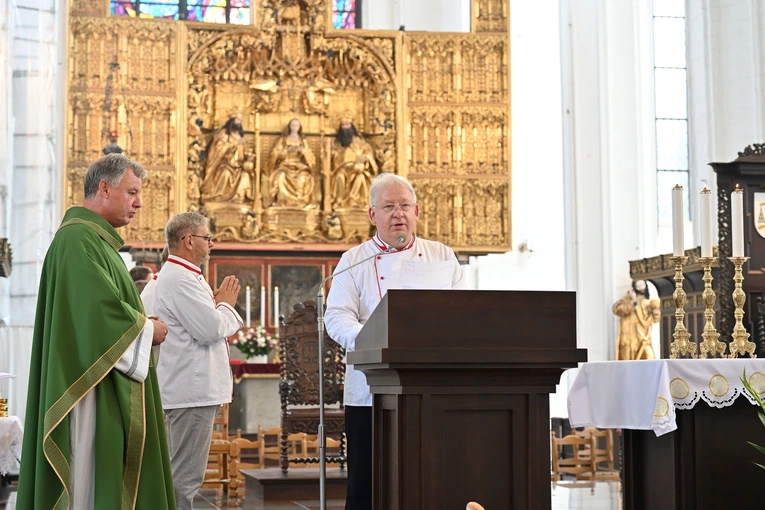 30. Święto Chleba w Gdańsku - Msza św. w bazylice Mariackiej