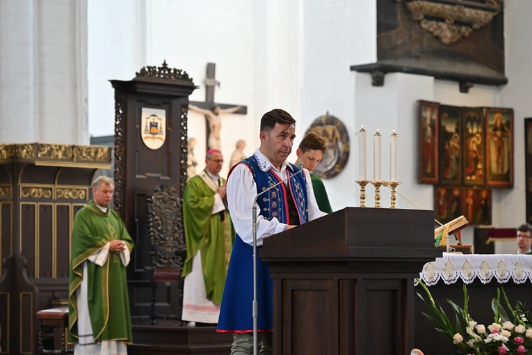 30. Święto Chleba w Gdańsku - Msza św. w bazylice Mariackiej