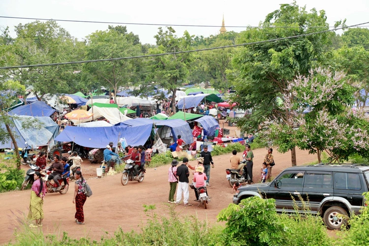 Przesiedleni z terenów, gdzie toczą się walki
