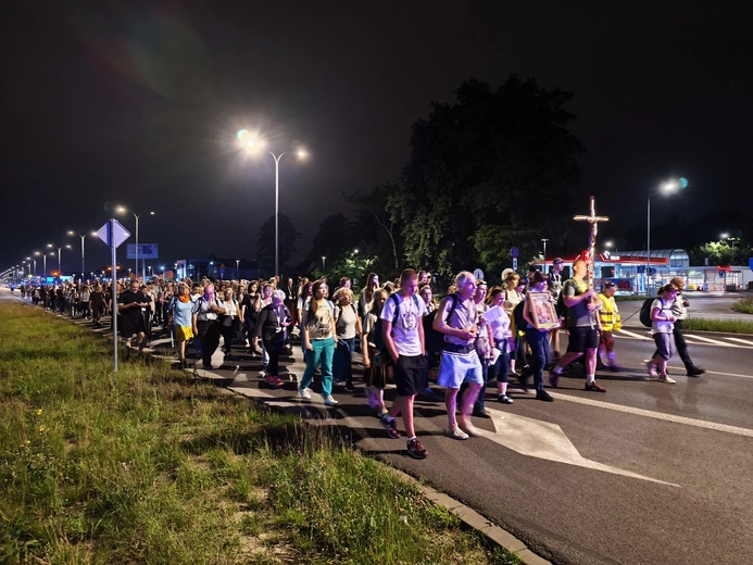 Noc w blasku miłosierdzia