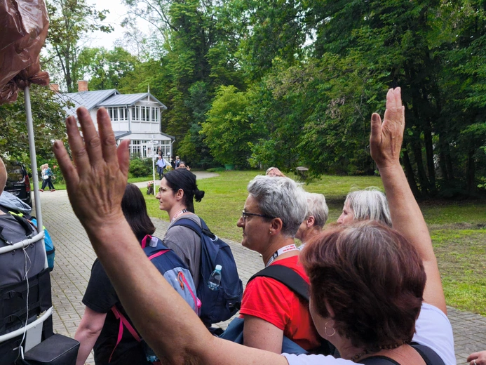 53 kilometry modlitwy, cz. II