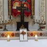 Krzyż z nieśmiertelników