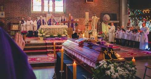 Ks. Piotr zmarł 18 lipca, w 34. roku kapłaństwa.