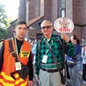  Piotr Szydło  (po lewej)  chodzi na Górę Świętej Anny  od dziecka, jego żona też pielgrzymuje. Wszystkie informacje  i zapisy  na 258. GŚP (15–18 sierpnia) – FB: naswanne. Zgłoszenia stacjonarne w kaplicy św. Jadwigi przy kościele Wszystkich Świętych  w Gliwicach:  3 i 10 sierpnia  od 8.00 do 13.00; 14 sierpnia  od 18.00  do 20.00. 