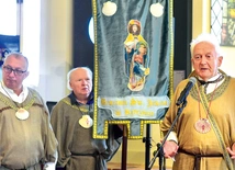 Prezes Józef Banaszuk przybliżył historię wspólnoty. Dziękował wszystkim, którzy angażują się w pracę na rzecz Camino Polaco.