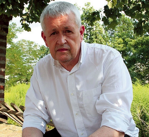 Ceazary Zych, prezes fundacji Canor, jest pomysłodawcą, autorem programu i dyrektorem muzycznego przedsięwzięcia. 