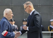 Spotkanie powstańców z prezydentem Polski i Warszawy