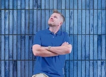 Filip Chajzer o swoim wyjściu z uzależnienia od narkotyków i wierze, która zmienia życie
