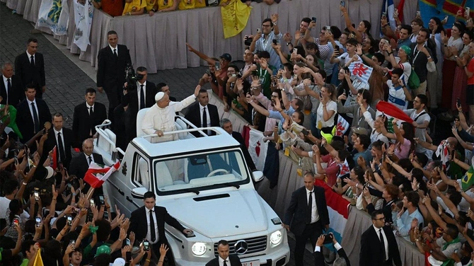 Ukraińska młodzież w Rzymie: „to oni są twarzą nadziei”