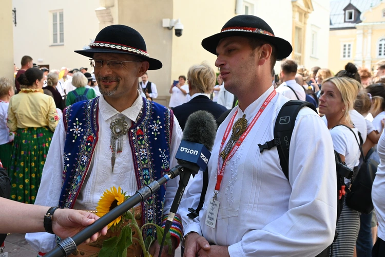 Ponad 7 dni wędrowali do Matki 