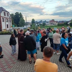 Nabożeństwo uwielbienia słowami Apokalipsy