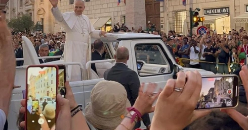 Roztańczony Rzym i papieska niespodzianka