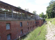 Kraków. Fort w Swoszowicach broni się!