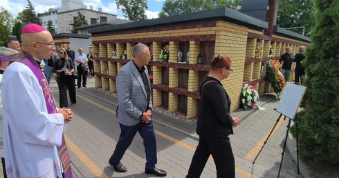 Abp Galbas na pogrzebie zamordowanego: Chciał dzielić się nadzieją