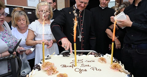 Ludzie, pamięć, wiara - 25 lat parafii św. Ojca Pio na gdańskim Ujeścisku
