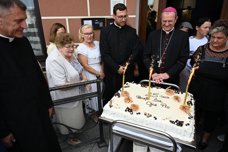 25 lat parafii pw. św. o. Pio na gdańskim Ujeścisku