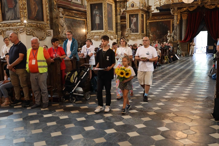 Z Sandomierza na Jasną Górę