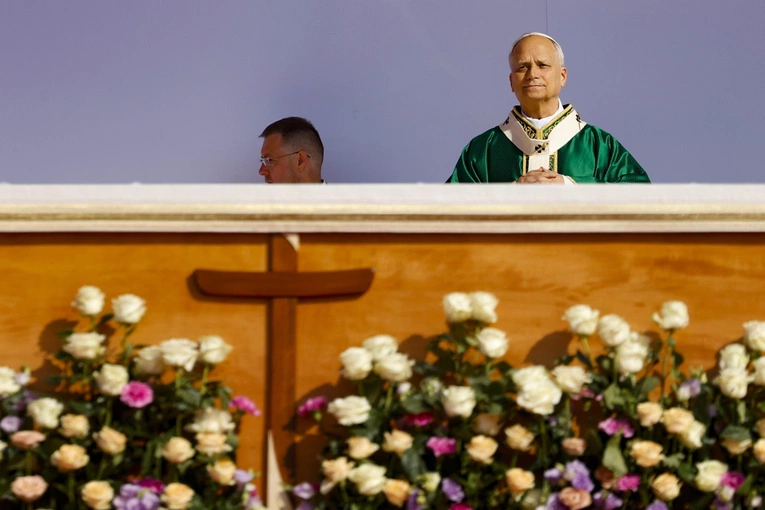 Leon XIV modli się za migrantów, którzy utonęli u wybrzeży Jemenu