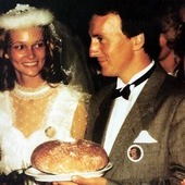 37 lat temu wzięli ślub na pieszej pielgrzymce. A potem związali się z nią na całe życie