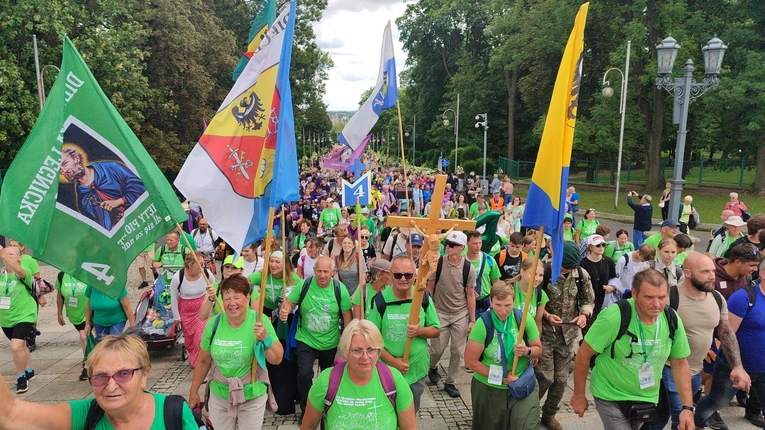 Weszli na Jasną Górę