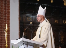 Abp Galbas w warszawskiej archikatedrze: urząd Prezydenta powinien nas wszystkich jednoczyć