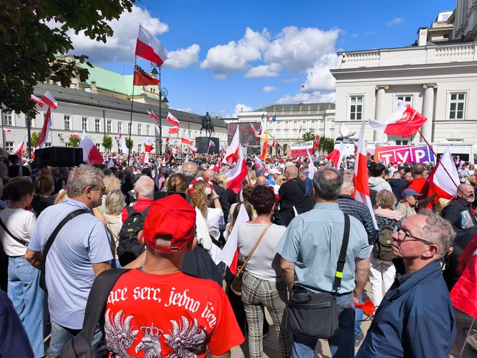 Tłumy na ulicach Starego Miasta witały nowego prezydenta