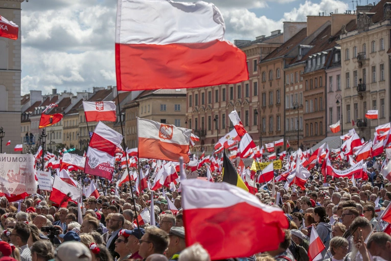 Tłumy na ulicach Starego Miasta witały nowego prezydenta