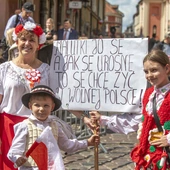 Tłumy na ulicach Starego Miasta witały nowego prezydenta