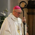 Szczawin Kościelny. Konsekracja ołtarza