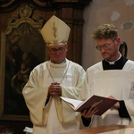 Szczawin Kościelny. Konsekracja ołtarza