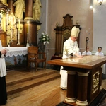 Szczawin Kościelny. Konsekracja ołtarza