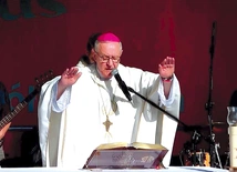 Podczas Mszy św. sprawowanej 30 lipca bp Edward Dajczak posłał uczestników z misją głoszenia Ewangelii. 