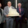 Od lewej: ks. Marcin Piotrowski, dr Tomasz Królikowski, Jacek Kawałek, dr Krzysztof Wasilewski.