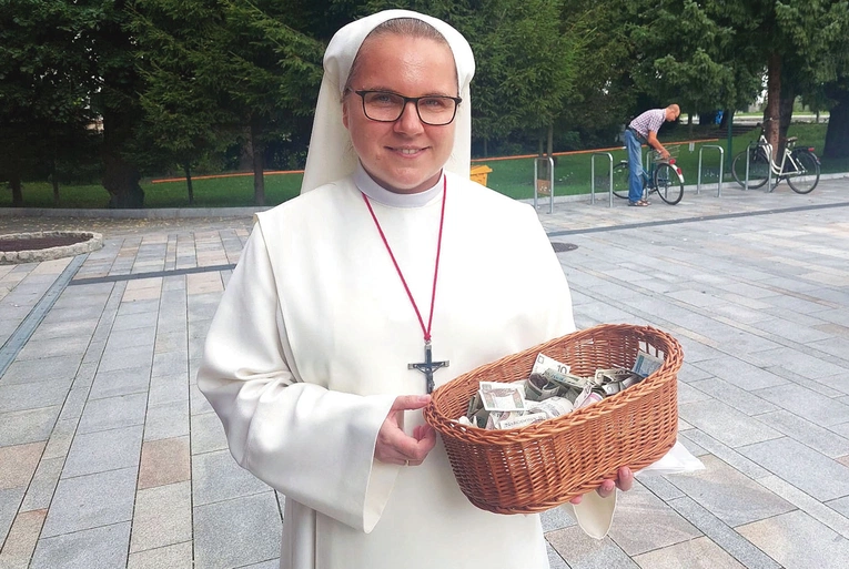 S. Gianna zachęcała do wsparcia misjonarzy.