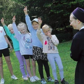 Rozgrzewka dla ciała i umysłu – trzeba też pogłówkować.