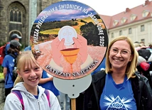 W tym roku połączono mniejsze grupy pielgrzymkowe,  co ułatwia organizację.