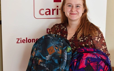 Zeszyty,  bloki, kredki, piórniki i inne przybory szkolne będzie można wrzucić do specjalnie oznakowanych koszy  w sklepach i parafiach. 