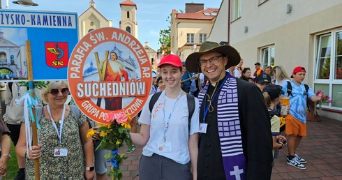 Kolumna ze Skarżyska-Kamiennej już na pątniczym szlaku